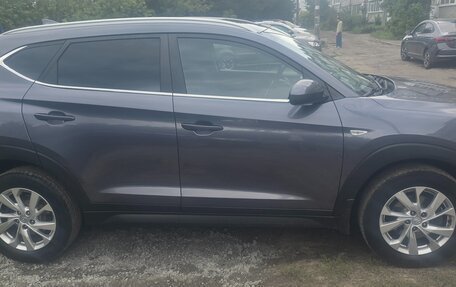 Hyundai Tucson III, 2019 год, 2 550 000 рублей, 2 фотография
