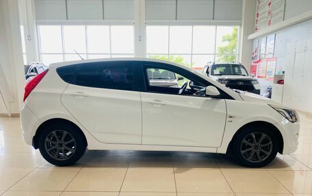 Hyundai Solaris II рестайлинг, 2015 год, 700 000 рублей, 4 фотография