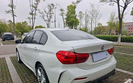 BMW 1 серия, 2022 год, 1 276 000 рублей, 4 фотография