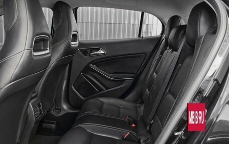 Mercedes-Benz GLA, 2014 год, 1 770 000 рублей, 24 фотография