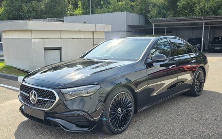 Mercedes-Benz E-Класс, 2024 год, 7 490 000 рублей, 1 фотография