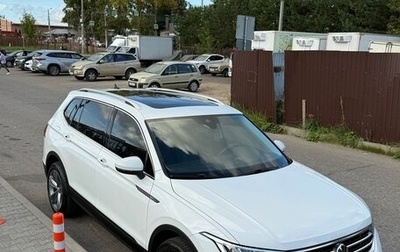 Volkswagen Tiguan II, 2022 год, 3 030 000 рублей, 1 фотография