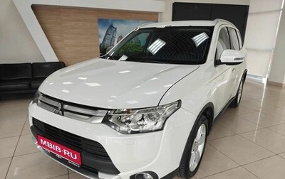 Mitsubishi Outlander III рестайлинг 3, 2014 год, 1 399 000 рублей, 1 фотография