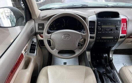 Toyota Land Cruiser Prado 120 рестайлинг, 2006 год, 2 695 000 рублей, 11 фотография