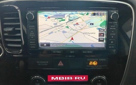 Mitsubishi Outlander III рестайлинг 3, 2014 год, 1 399 000 рублей, 13 фотография