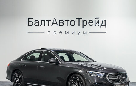 Mercedes-Benz E-Класс, 2026 год, 8 990 000 рублей, 5 фотография