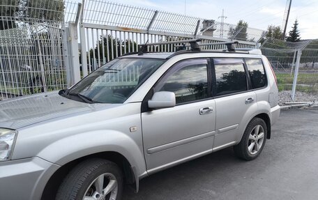 Nissan X-Trail, 2004 год, 700 000 рублей, 3 фотография