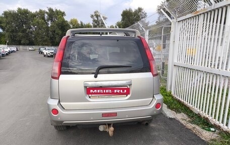 Nissan X-Trail, 2004 год, 700 000 рублей, 2 фотография