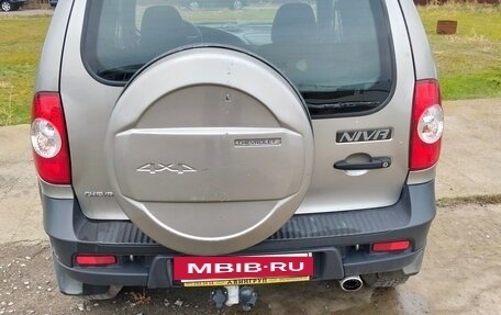 Chevrolet Niva I рестайлинг, 2011 год, 650 000 рублей, 22 фотография