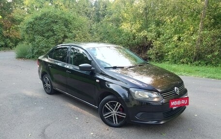 Volkswagen Polo VI (EU Market), 2013 год, 575 000 рублей, 2 фотография