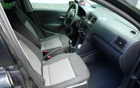 Volkswagen Polo VI (EU Market), 2013 год, 575 000 рублей, 13 фотография