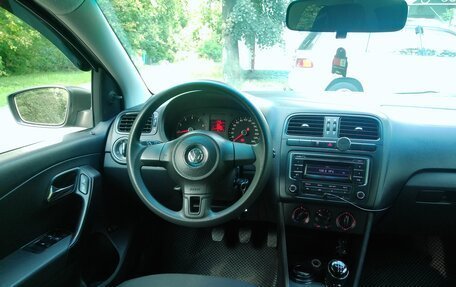 Volkswagen Polo VI (EU Market), 2013 год, 575 000 рублей, 21 фотография