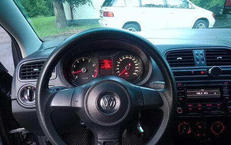 Volkswagen Polo VI (EU Market), 2013 год, 575 000 рублей, 23 фотография