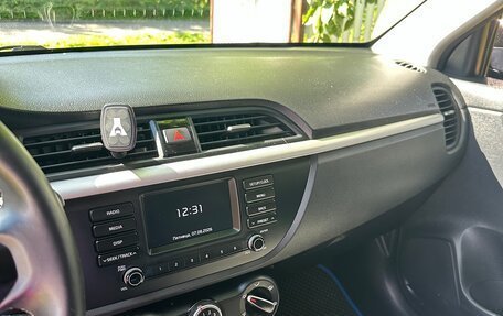 KIA Rio IV, 2020 год, 1 550 000 рублей, 4 фотография
