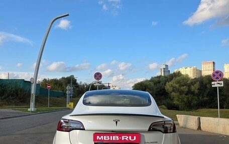 Tesla Model 3 I, 2021 год, 4 500 000 рублей, 3 фотография