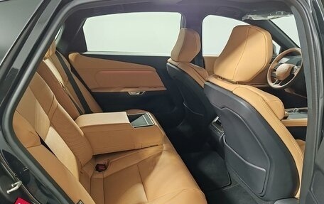 Lexus ES, 2026 год, 7 990 000 рублей, 24 фотография