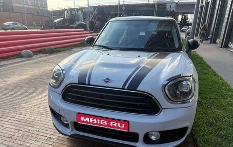 MINI Countryman II (F60), 2018 год, 1 800 000 рублей, 1 фотография