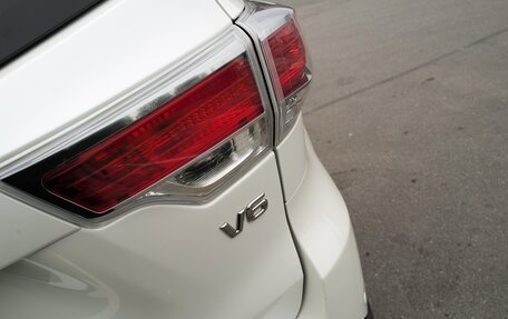 Toyota Highlander III, 2014 год, 3 600 000 рублей, 6 фотография