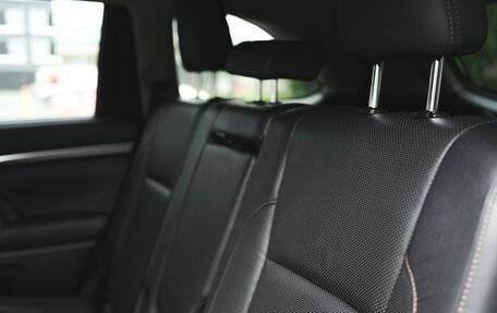 Toyota Highlander III, 2014 год, 3 600 000 рублей, 23 фотография