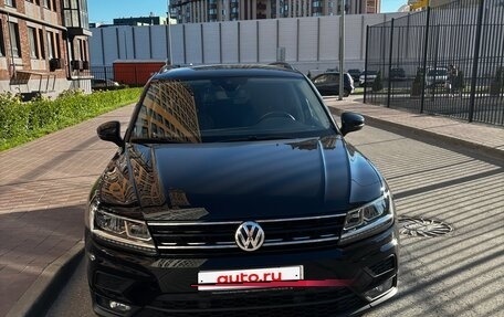 Volkswagen Tiguan II, 2020 год, 2 685 000 рублей, 13 фотография