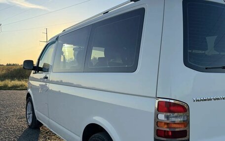 Volkswagen Transporter T5 рестайлинг, 2006 год, 1 400 000 рублей, 4 фотография