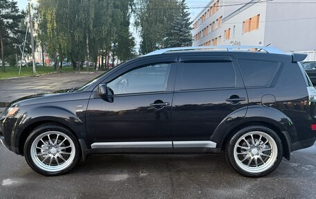 Mitsubishi Outlander III рестайлинг 3, 2008 год, 2 550 000 рублей, 8 фотография