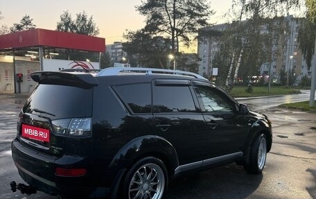 Mitsubishi Outlander III рестайлинг 3, 2008 год, 2 550 000 рублей, 5 фотография
