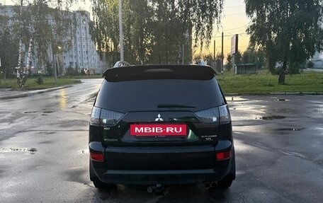 Mitsubishi Outlander III рестайлинг 3, 2008 год, 2 550 000 рублей, 3 фотография