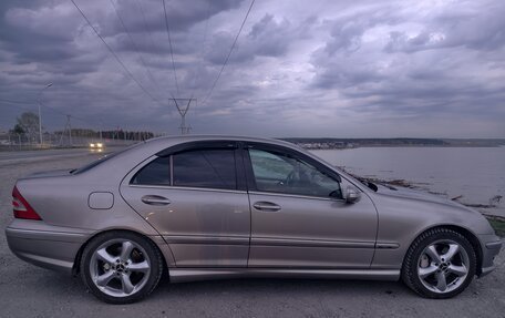 Mercedes-Benz C-Класс, 2005 год, 790 000 рублей, 12 фотография