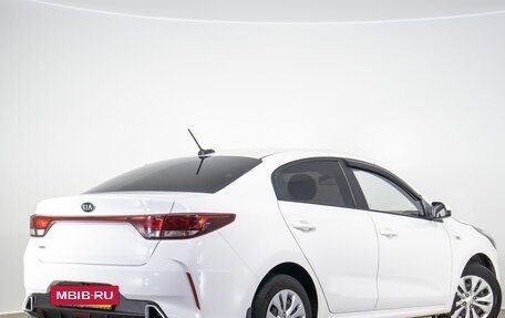 KIA Rio IV, 2021 год, 1 379 000 рублей, 5 фотография