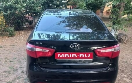 KIA Rio III рестайлинг, 2012 год, 820 000 рублей, 2 фотография