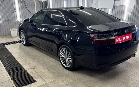 Toyota Camry, 2015 год, 1 880 000 рублей, 7 фотография
