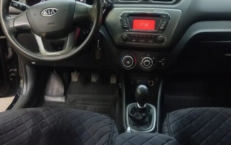 KIA Rio III рестайлинг, 2012 год, 820 000 рублей, 12 фотография
