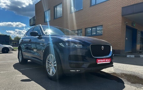 Jaguar F-Pace, 2017 год, 2 450 000 рублей, 1 фотография