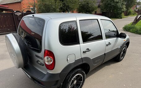 Chevrolet Niva I рестайлинг, 2009 год, 450 000 рублей, 12 фотография