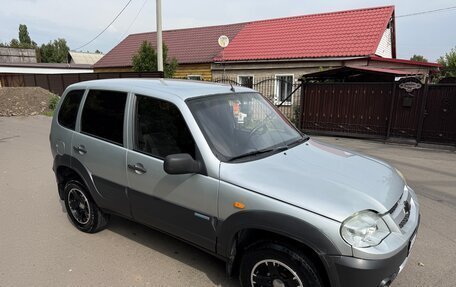 Chevrolet Niva I рестайлинг, 2009 год, 450 000 рублей, 8 фотография