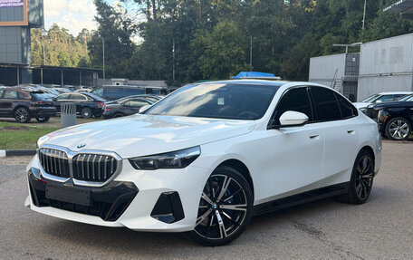 BMW 5 серия, 2026 год, 9 290 000 рублей, 1 фотография