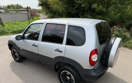 Chevrolet Niva I рестайлинг, 2009 год, 450 000 рублей, 15 фотография