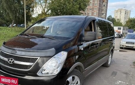 Hyundai Grand Starex Grand Starex I рестайлинг 2, 2012 год, 1 700 000 рублей, 2 фотография