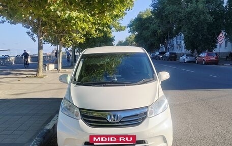 Honda Freed I, 2012 год, 970 000 рублей, 2 фотография
