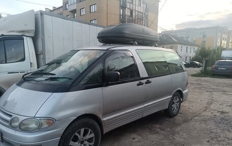 Toyota Estima III рестайлинг -2, 1996 год, 600 000 рублей, 3 фотография