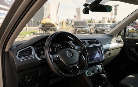 Volkswagen Tiguan II, 2017 год, 2 170 000 рублей, 5 фотография