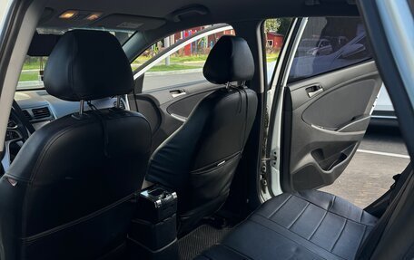 Hyundai Solaris II рестайлинг, 2014 год, 980 000 рублей, 2 фотография
