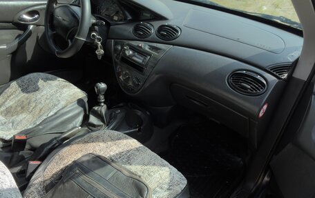 Ford Focus IV, 2000 год, 135 000 рублей, 11 фотография