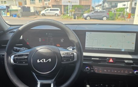KIA K5, 2024 год, 3 896 000 рублей, 6 фотография
