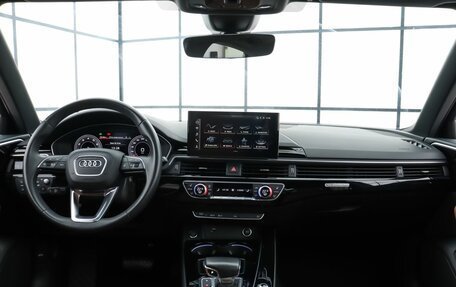 Audi A4, 2021 год, 4 890 000 рублей, 11 фотография