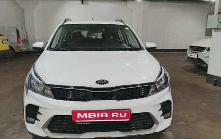 KIA Rio IV, 2021 год, 1 200 000 рублей, 2 фотография