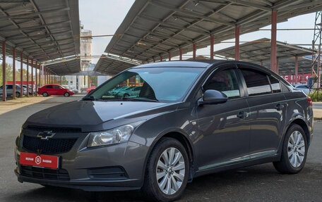 Chevrolet Cruze II, 2011 год, 699 900 рублей, 4 фотография
