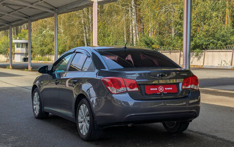 Chevrolet Cruze II, 2011 год, 699 900 рублей, 5 фотография