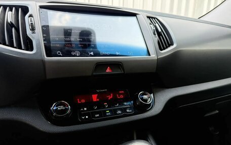 KIA Sportage III, 2011 год, 1 099 000 рублей, 16 фотография